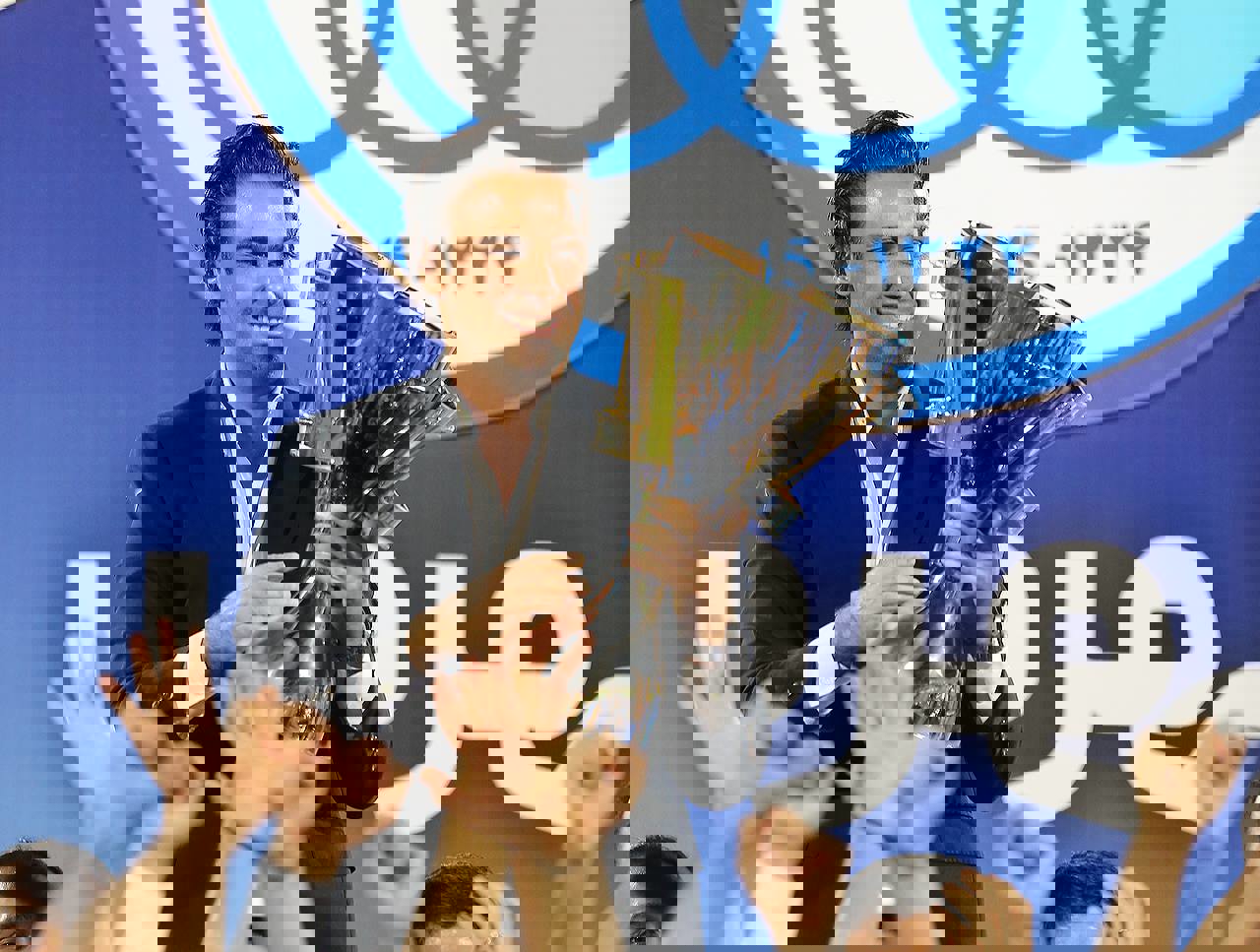 1718432