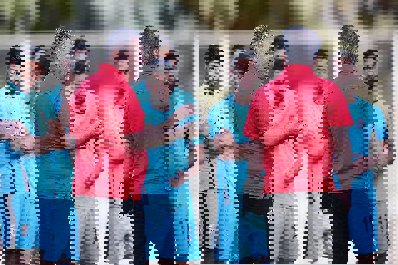 1718569