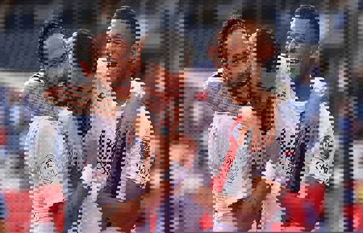 1718716
