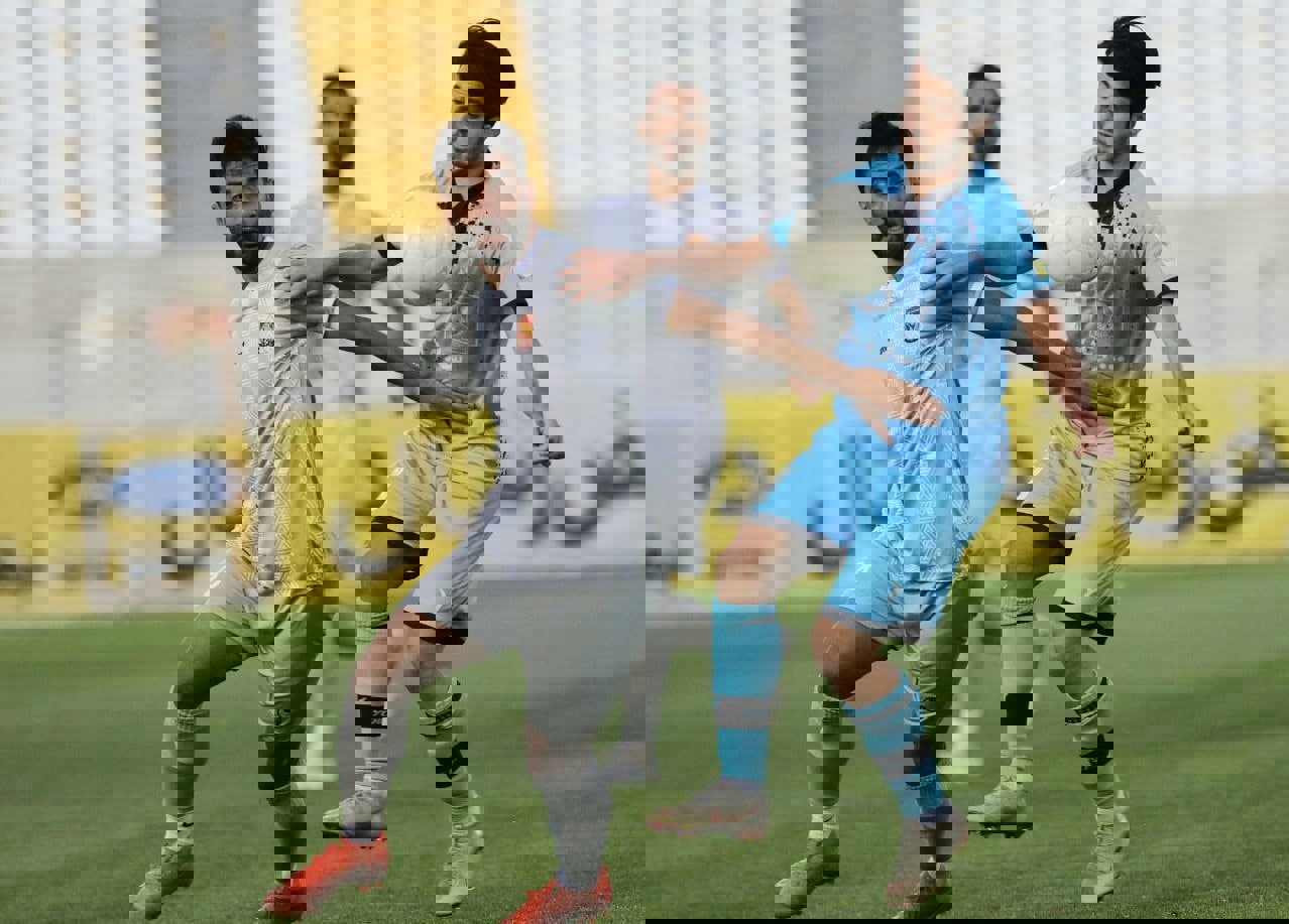 1718863