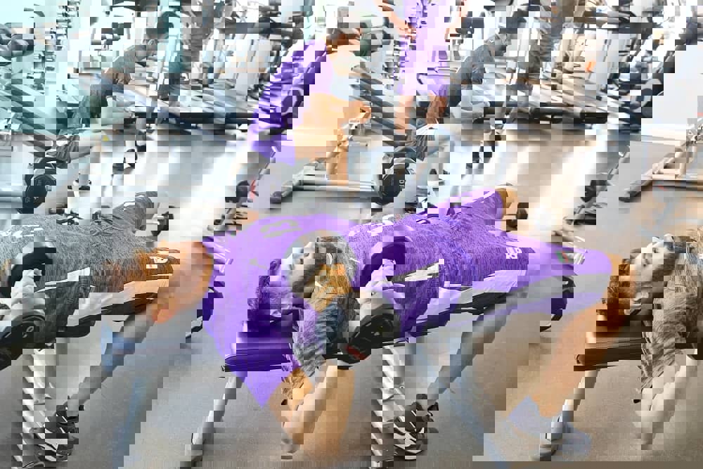 1718937