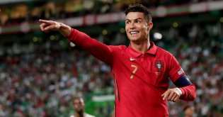 رونالدو: می‌خواهم در یورو 2024 هم بازی کنم