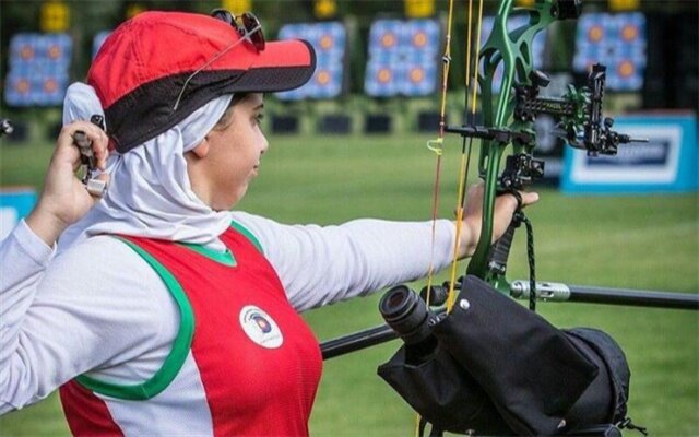 تلاش بانوی کماندار ایران برای کسب مدال 