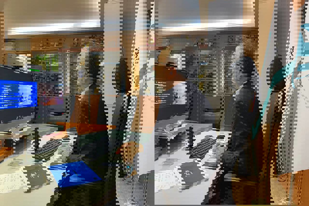 1720401