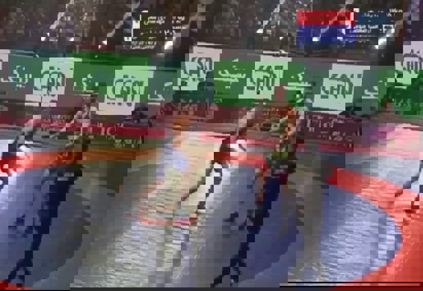 1720560