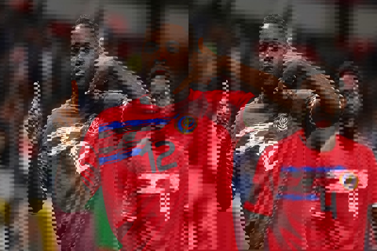 1721367