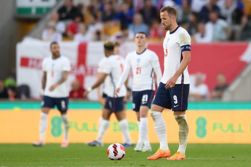انگلیس با کیت اساطیری در جام جهانی (عکس)