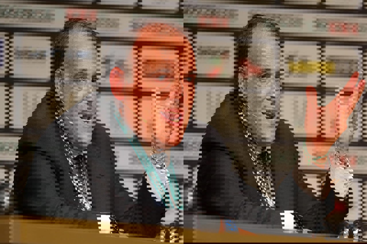 1721972