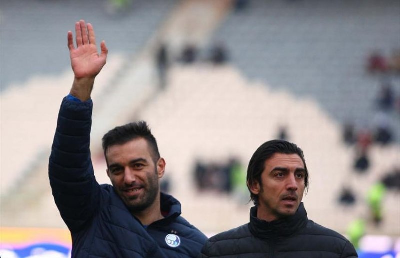 واکنش عمرانزاده به شعار هواداران پرسپولیس علیه او