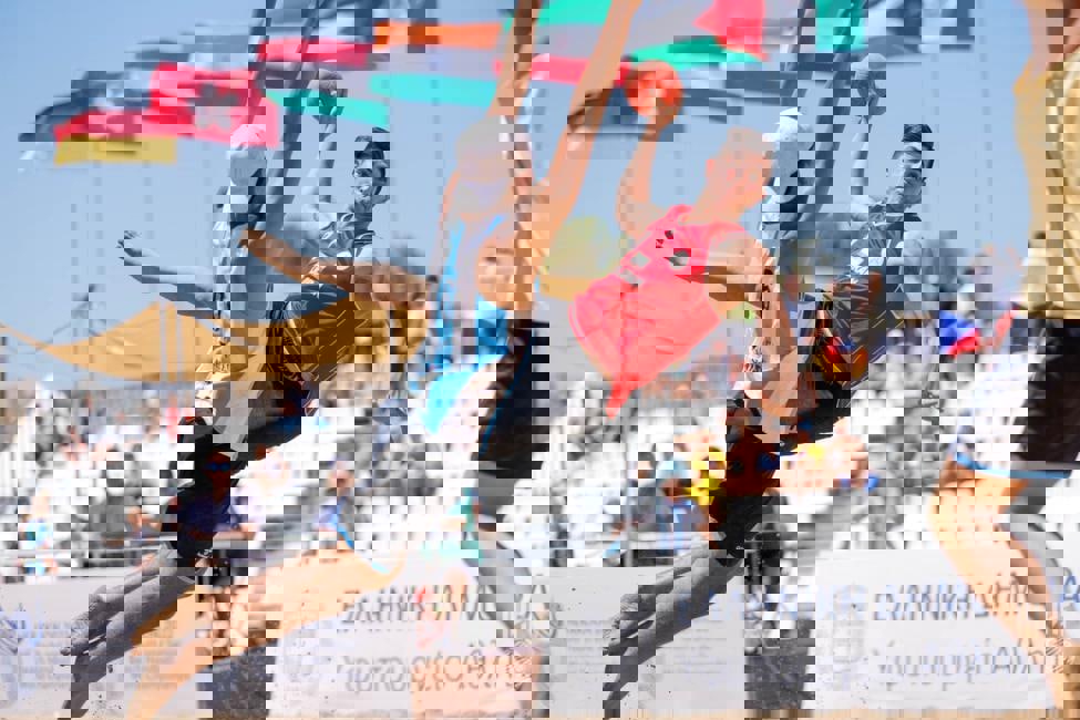 1722300