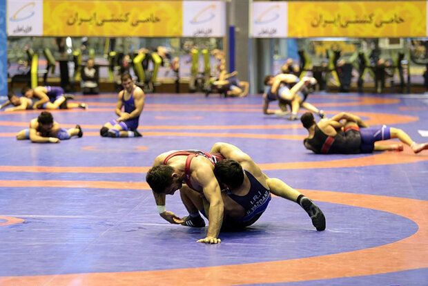 ۱۲ آزادکار به اردوی تیم جوانان دعوت شدند