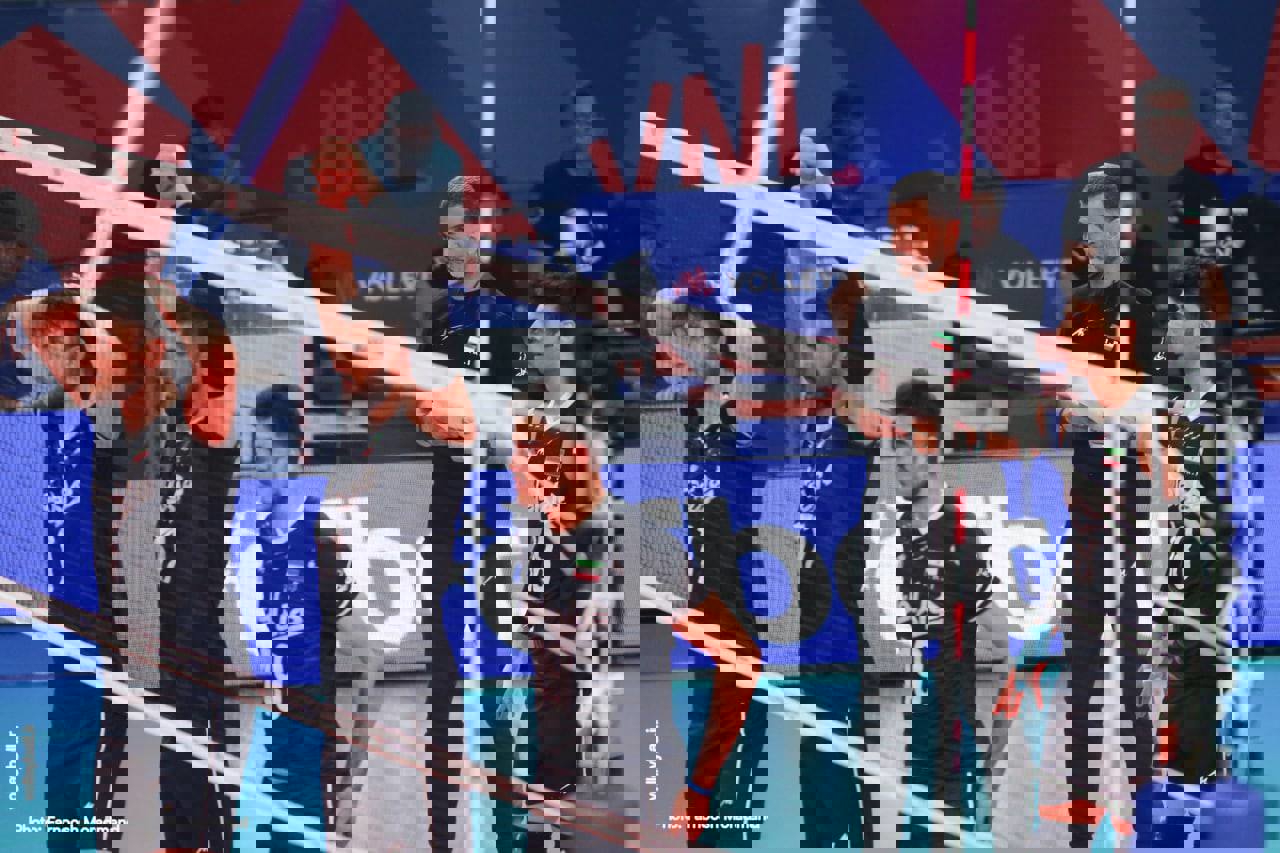 1723331