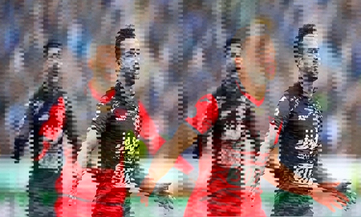 1723364
