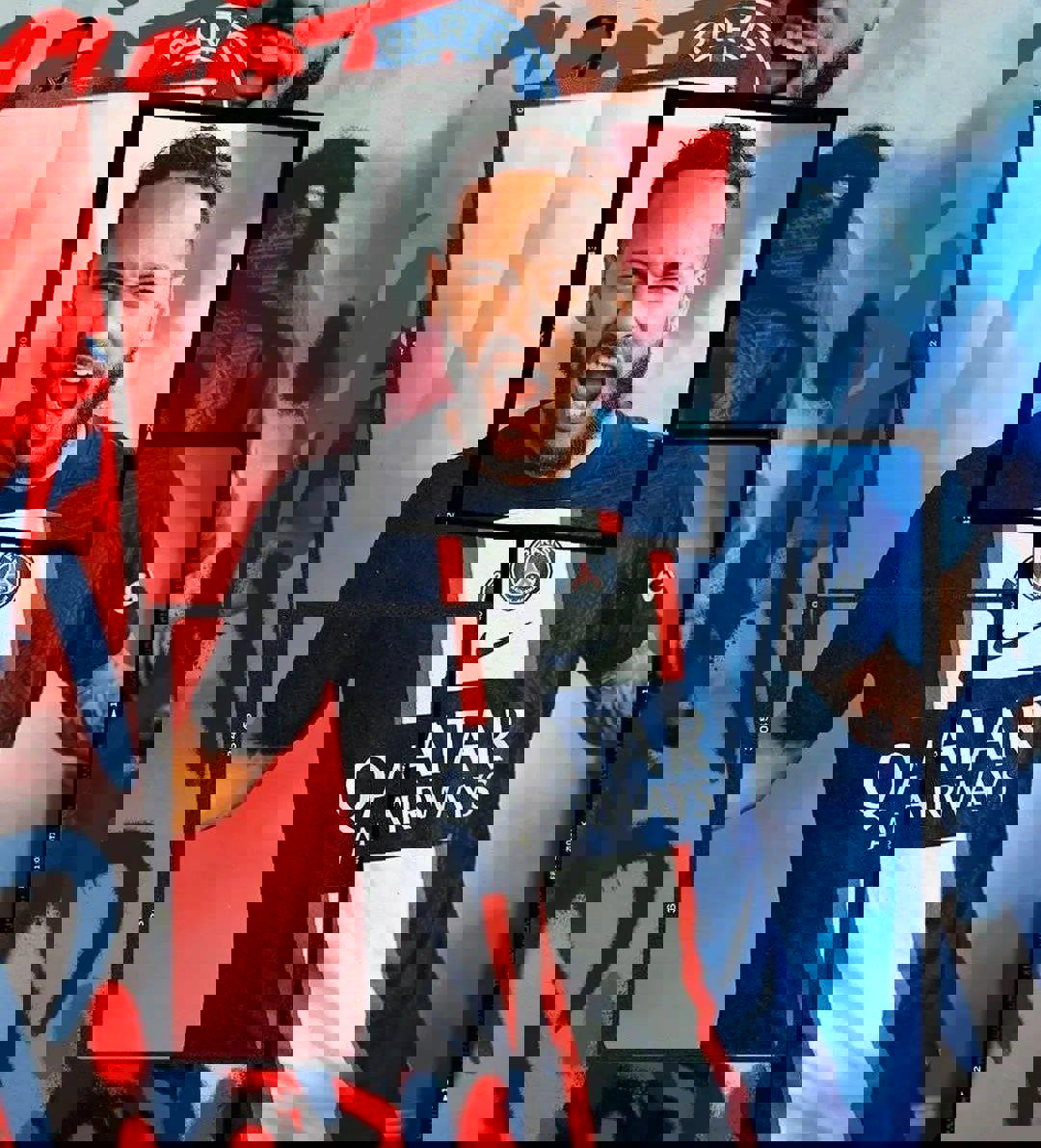 1723927