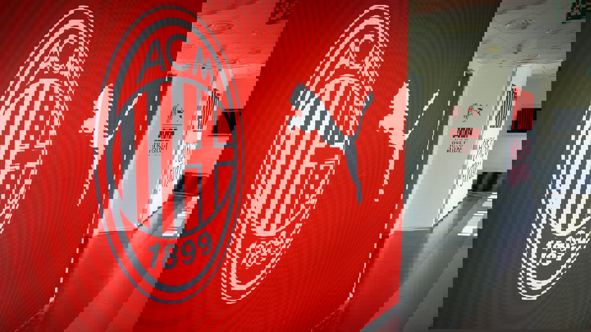 1723997