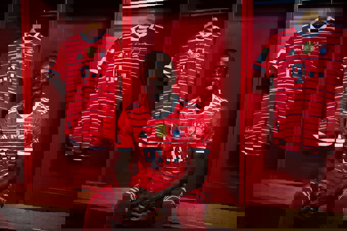 1724012