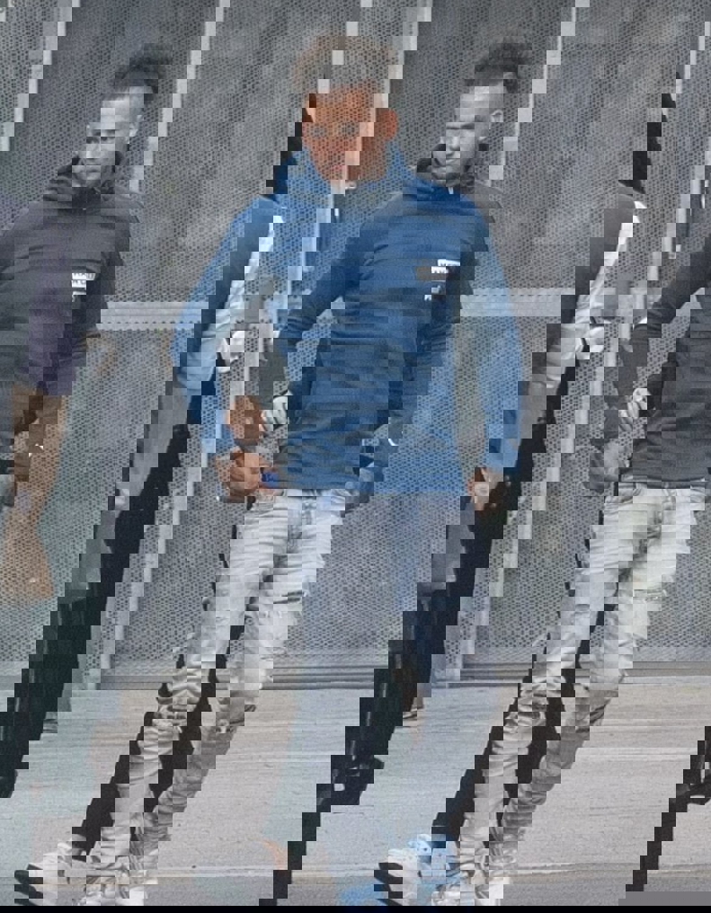 1724323