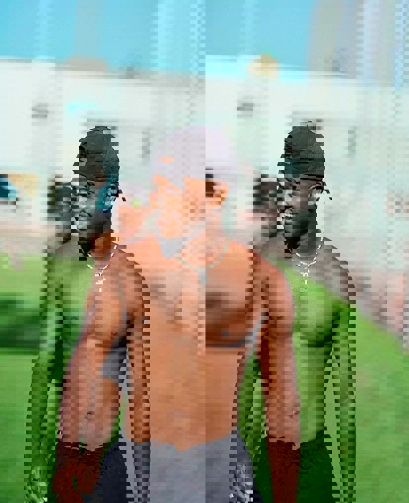 1724320