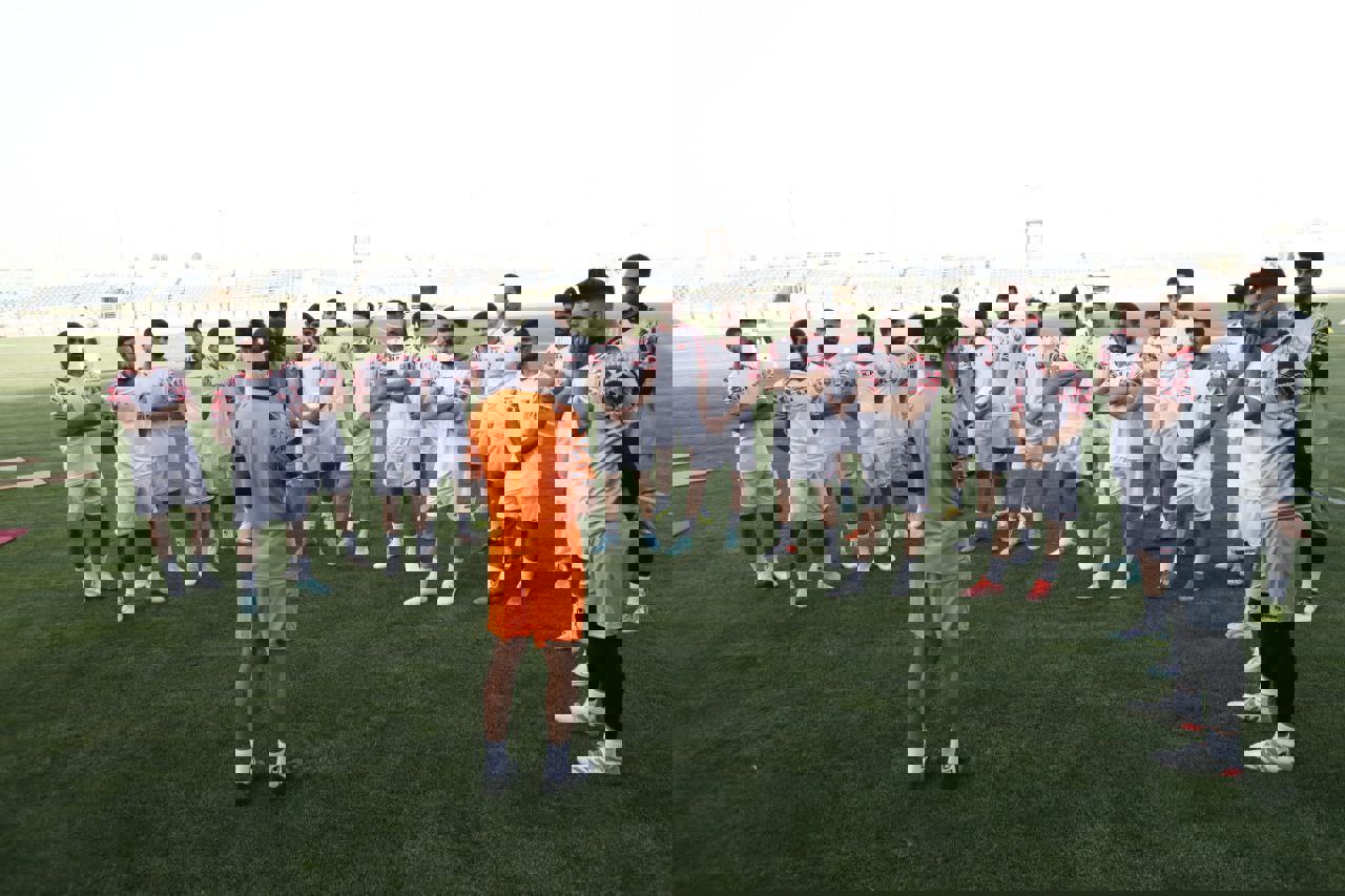 1724562