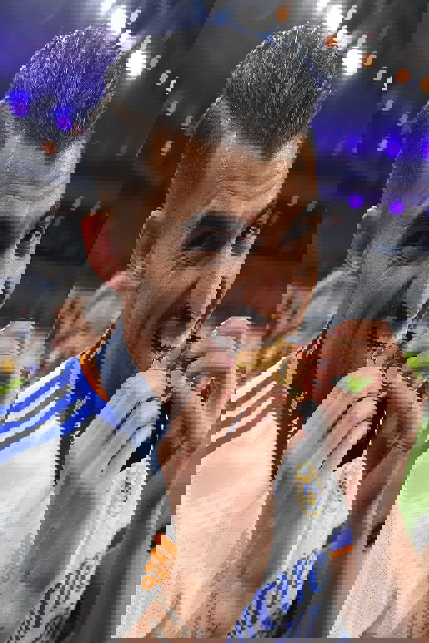1724785