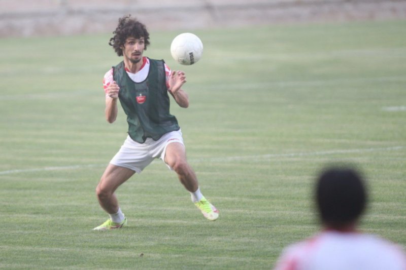 بازگشت ملیپوش تاجیک به تمرین پرسپولیس