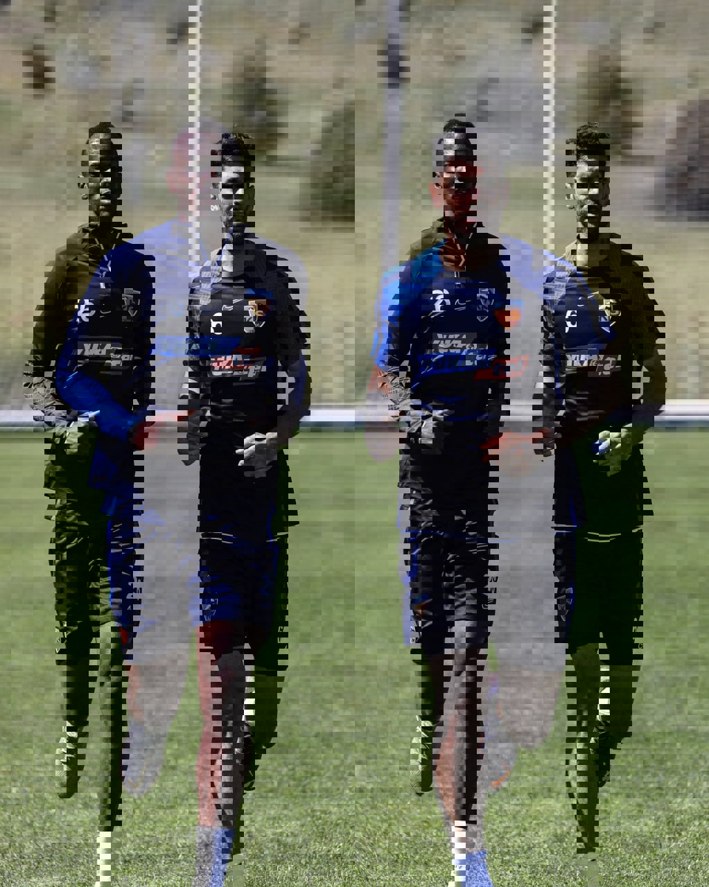 1725573