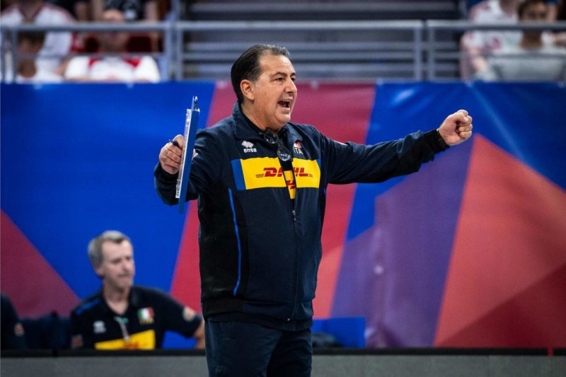 دی‌جورجی: بازی سختی پیش روی ما و ایران است