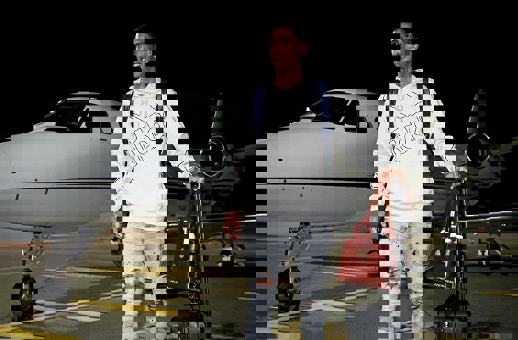 1725870