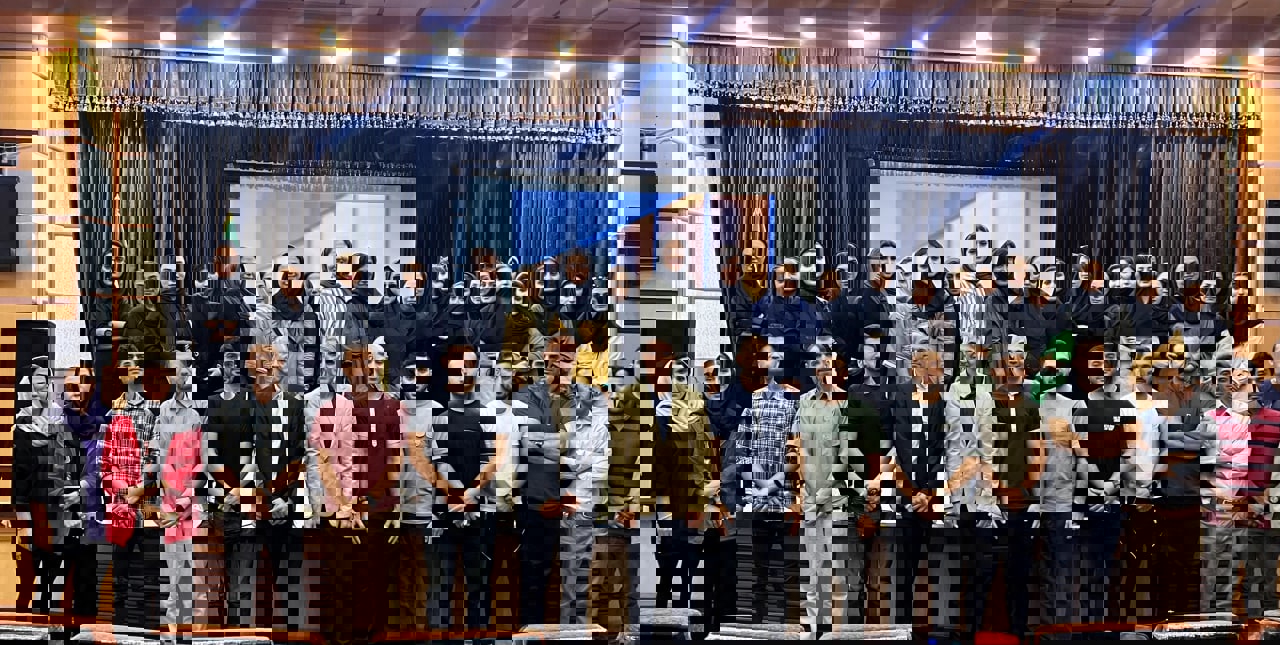 1725921