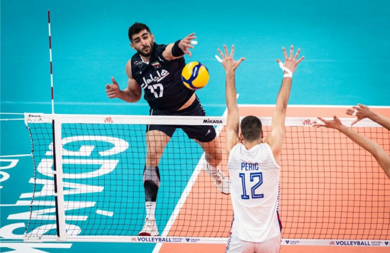 نگاه ویژه FIVB به امین اسماعیل نژاد (عکس)