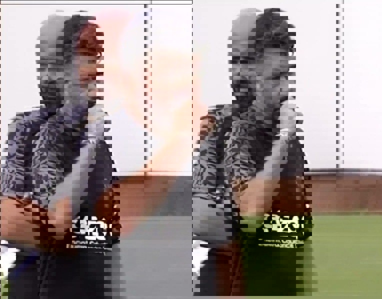 1726253