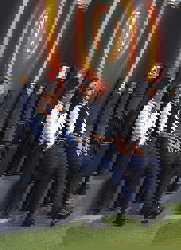 1726473