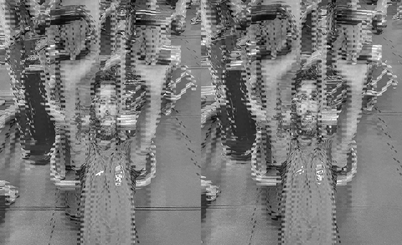 1726647