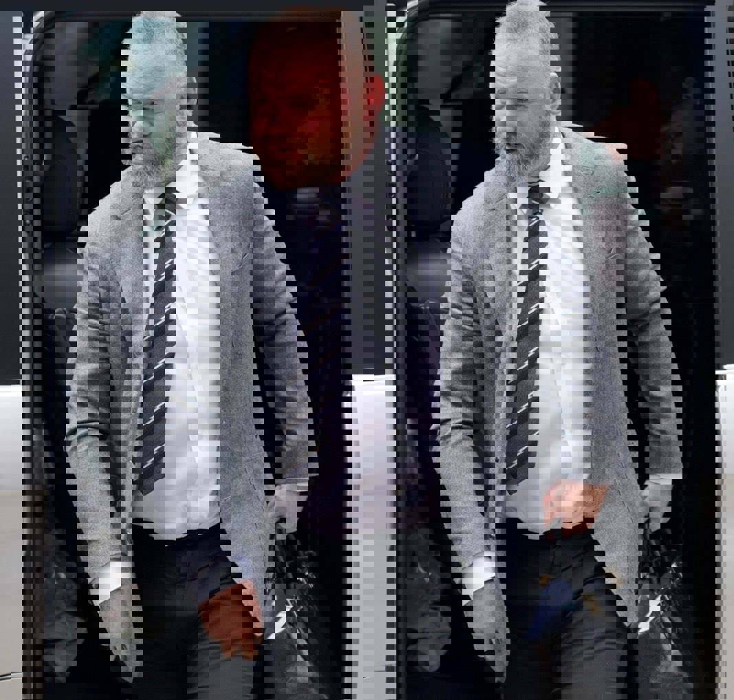 1726915