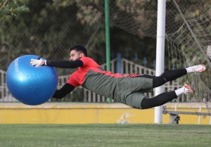 کرمانشاهی: پیکان امسال بیشتر پُز جوانانش را می‌دهد