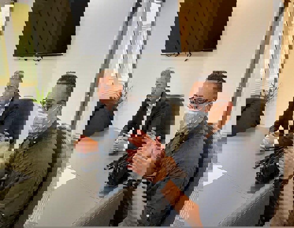 1726906
