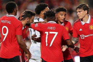 یونایتد 4-0 لیورپول؛ شروع توفانی تنهاخ