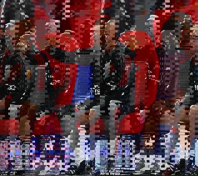 1726890