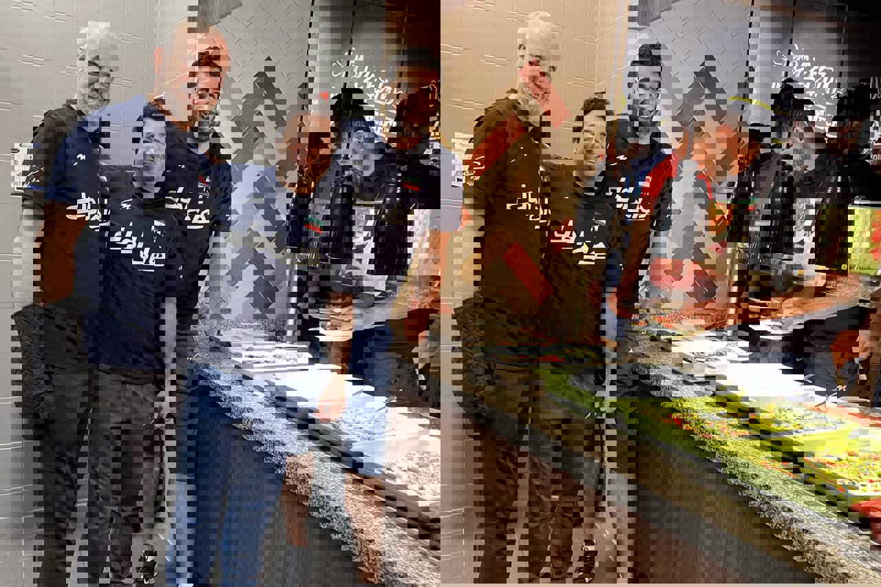 1727811