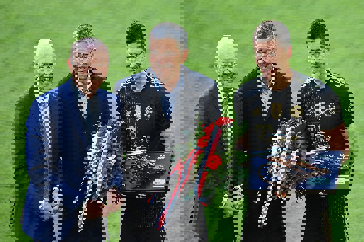 1727770