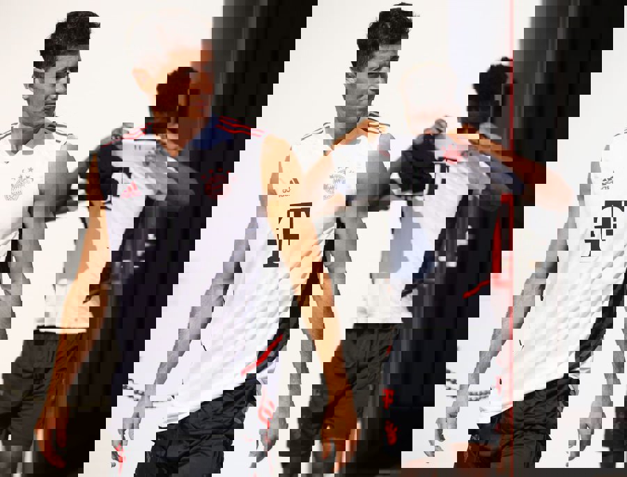 1727807