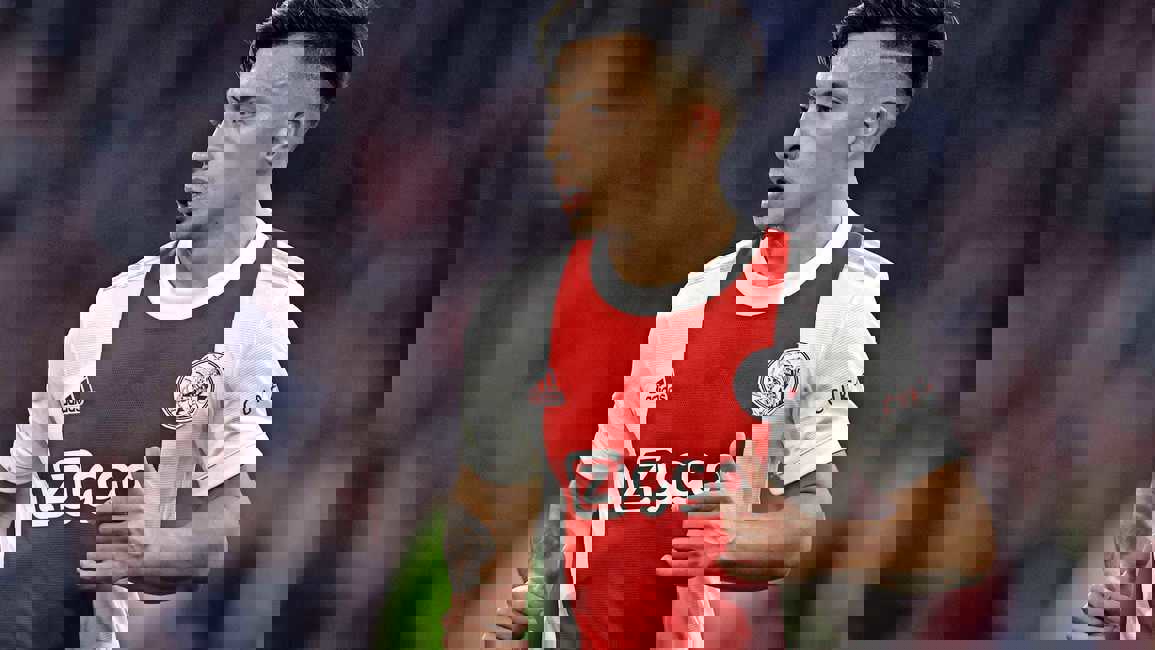 1727801