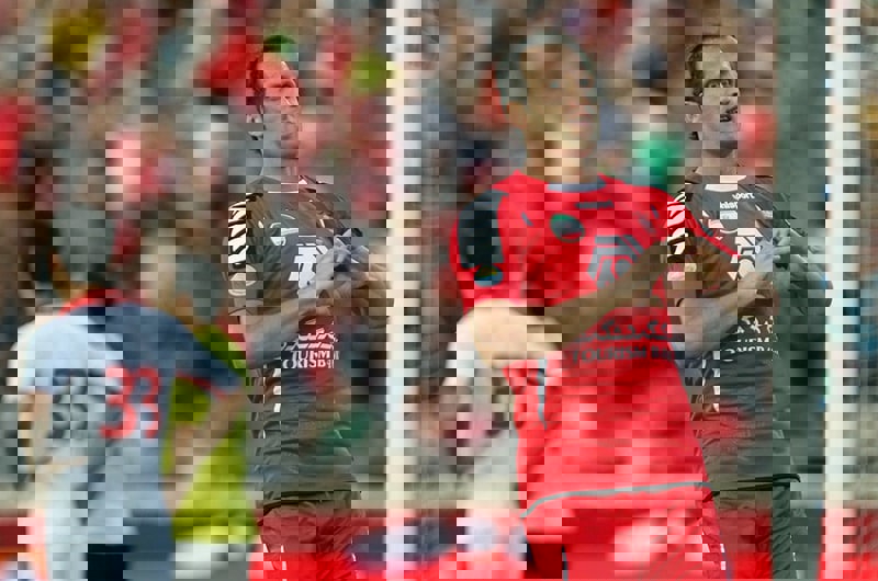 1727905