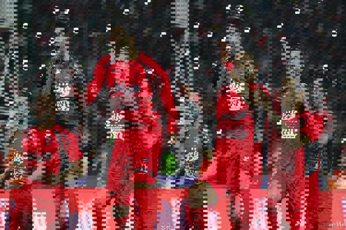 1727911