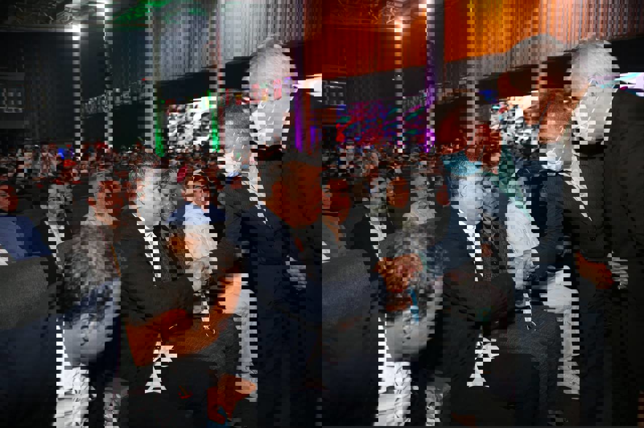 1728005