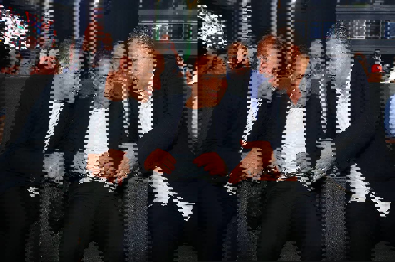 1728004