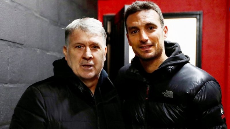 ایراد عجیب به تاتا مارتینو: چرا این عکس را گرفتی؟