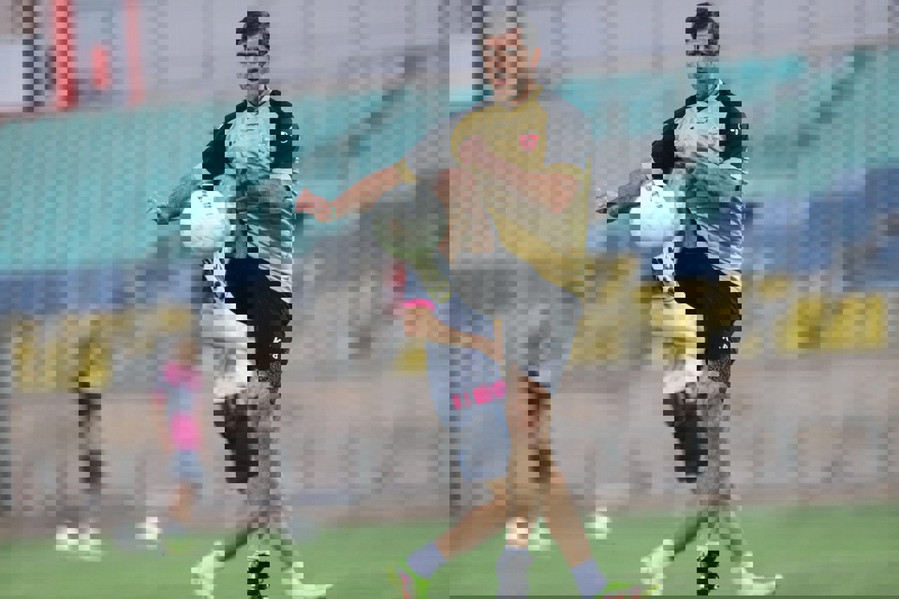 1728383