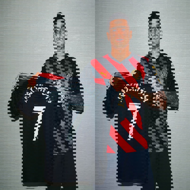 1728552
