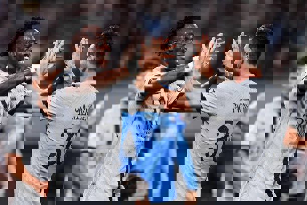 1728782